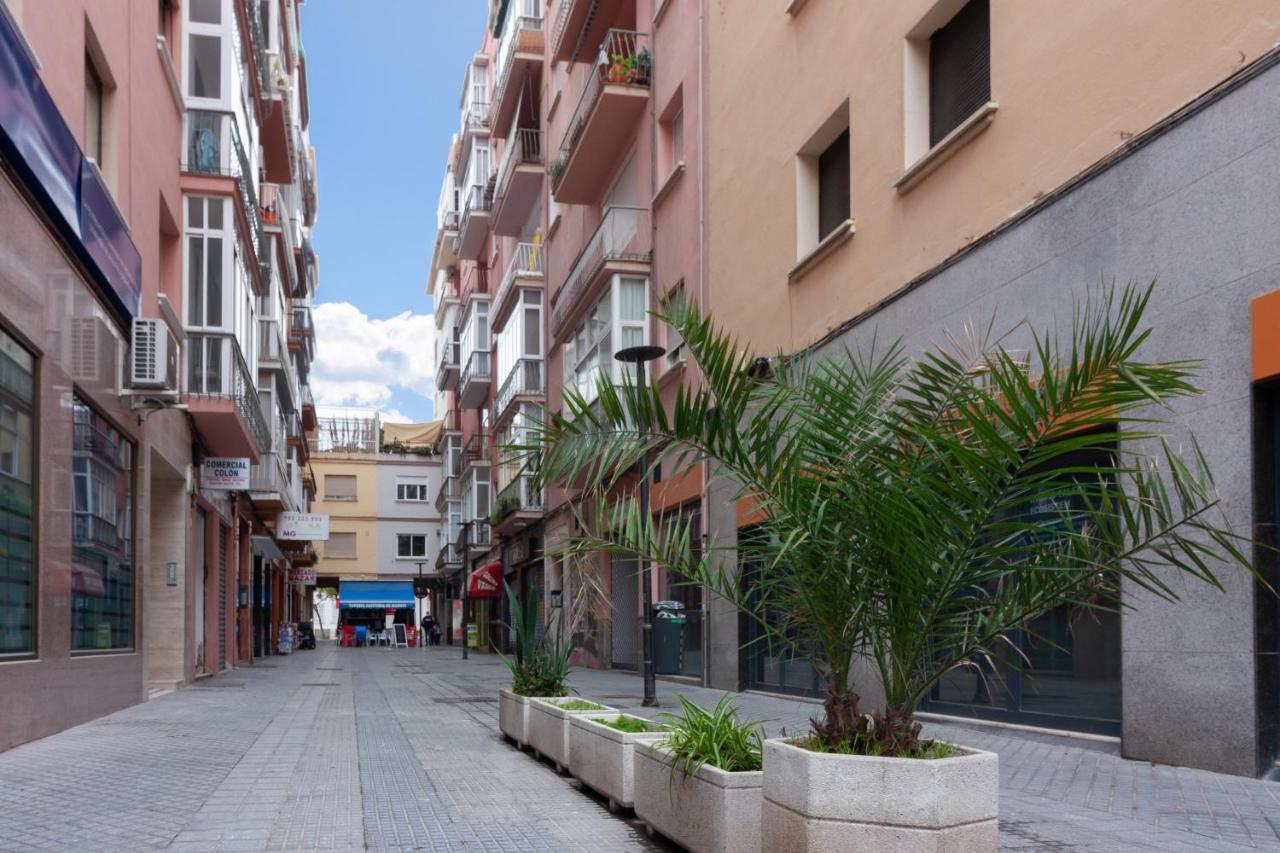 Sea & Wave Soho Family Apartment Malaga Exterior photo